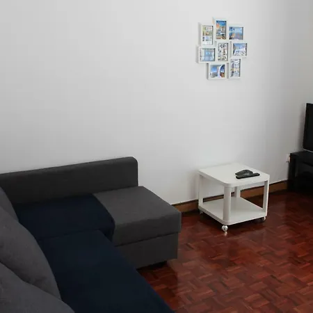 Sete Rios Apartment *